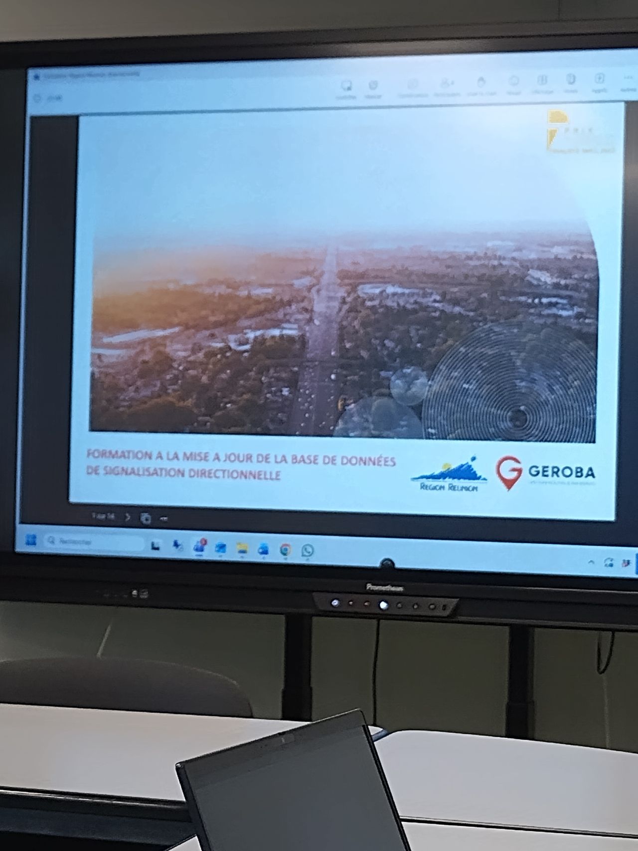 Formation à l’application GEROBA pour la signalisation routière à La Réunion par groupe gds