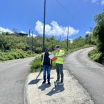 Piquetage de la signalisation touristique à Mayotte par groupe gds