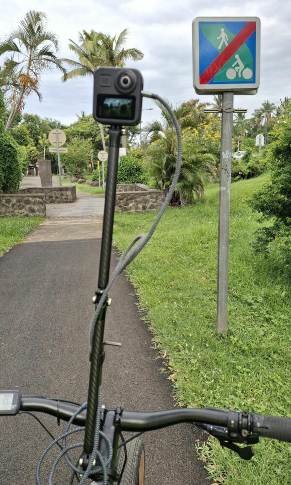 relevé terrain à vélo pour étude de jalonnement cyclable à La Réunion
